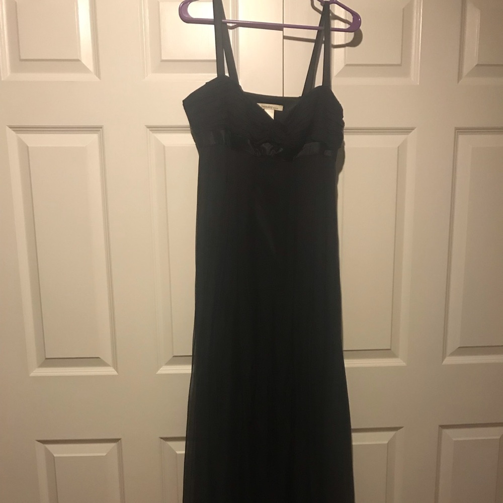 Laundry by design black floor length gown